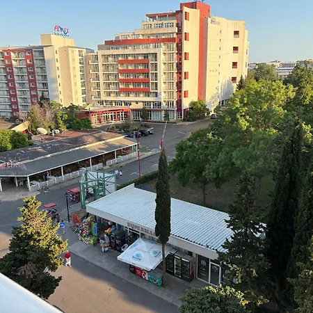 Miramar Palace 615s * Σάνι Μπιτς