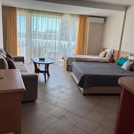 Miramar Palace 615s * Sluneční pobřeží